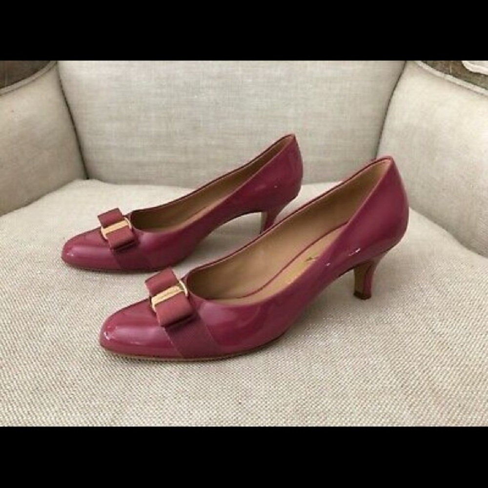 Ferragamo Vara Pumps Pink Patent Bow Kitten Heels - Picture 2 of 8
